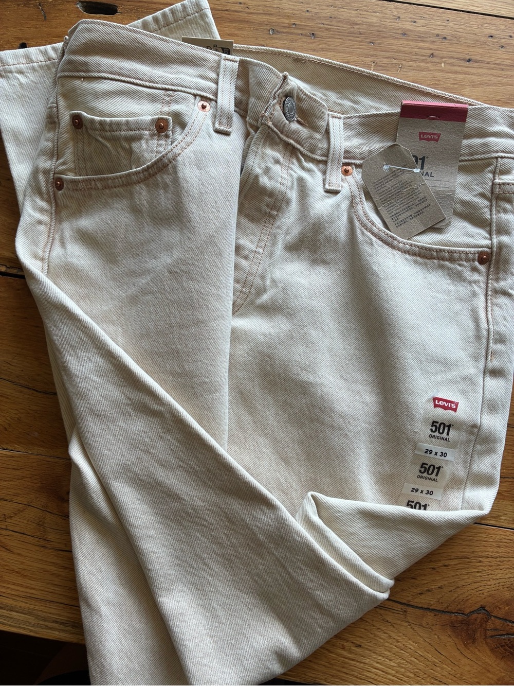 Levi's 501 Straight Leg Jeans in Off-White/Cream